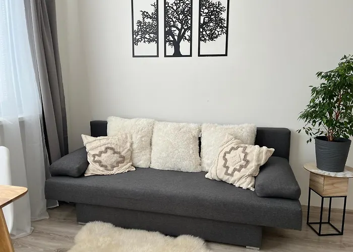 Sunny Minimalistic Flat Near Metro Opatov